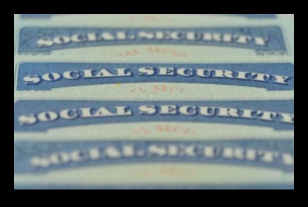 do immigrants receive social security at age 65