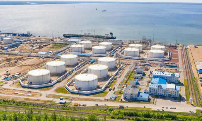 Oil & Gas Jobs for Fresh Graduates: 2025 Survival Guide 1 oil and gas